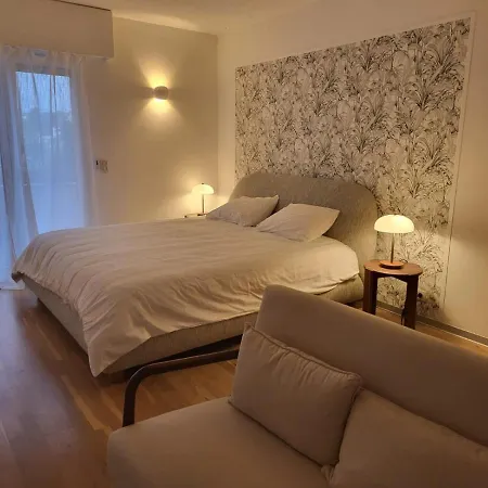 Apartment Rez-de-villa 